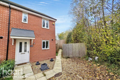 2 bedroom semi-detached house for sale