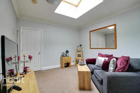 Salisbury Street, Swindon 1 bed apartment for sale