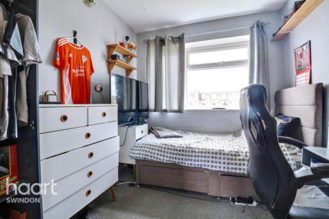 Trent Road, Swindon 2 bed maisonette for sale