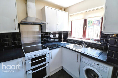 Sandacre Road, Swindon 2 bed end of terrace house for sale