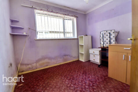 2 bedroom semi-detached bungalow for sale