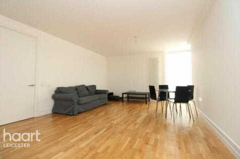Shires Lane, Leicester 2 bed apartment for sale