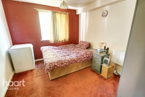 Lyle Close, Leicester 1 bed flat for sale
