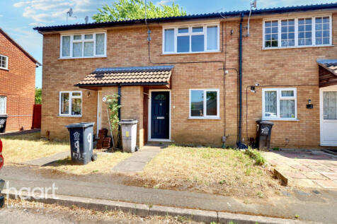 Lyle Close, Leicester 1 bed flat for sale