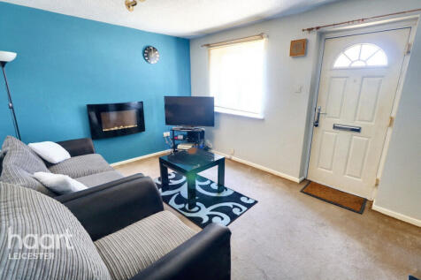 Lyle Close, Leicester 1 bed flat for sale