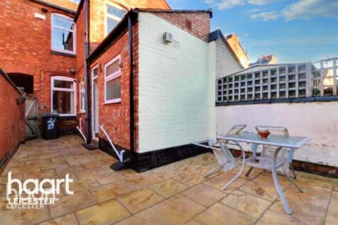 Dunton Street, Leicester 3 bed terraced house for sale