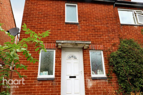 Dunstall Avenue, Leicester 2 bed terraced house for sale