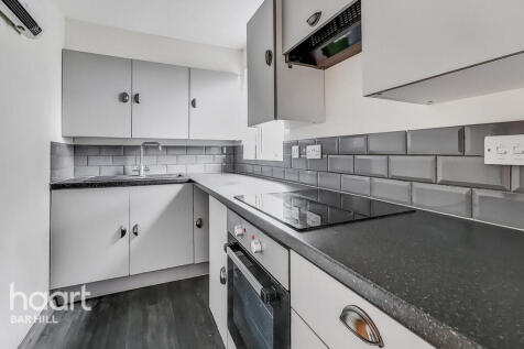 Little Meadow, Cambridge 1 bed maisonette for sale