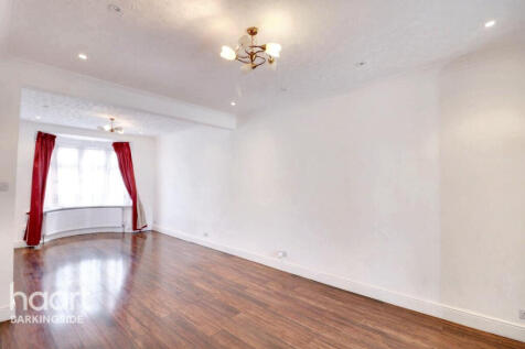 5 bedroom semi-detached house for sale