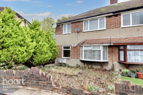 2 bedroom maisonette for sale