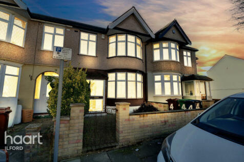 Thornhill Gardens, Barking 3 bed terraced house for sale