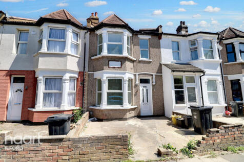 Richmond Road, Ilford 3 bed terraced house for sale