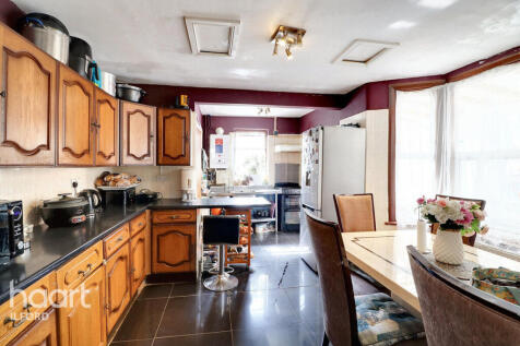 Endsleigh Gardens, Ilford 3 bed terraced house for sale