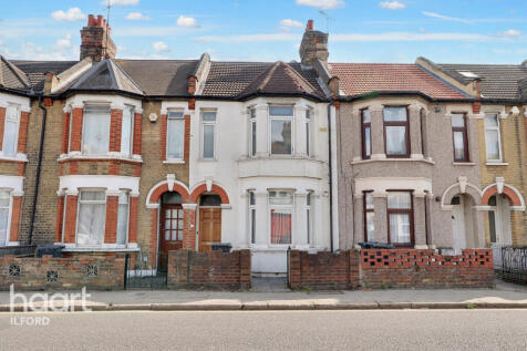 Green Lane, Ilford 2 bed flat for sale