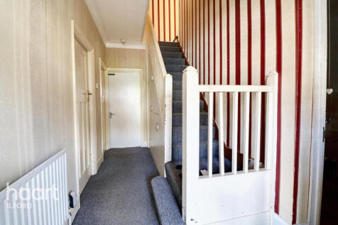 Brook Road, Ilford 4 bed end of terrace house for sale