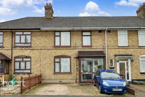 Sisley Road, Barking 3 bed terraced house for sale