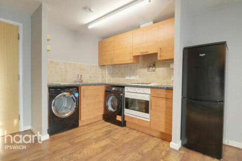 Bramford Road, Ipswich 2 bed flat for sale