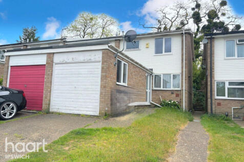 North Hill Gardens, Ipswich 3 bed semi