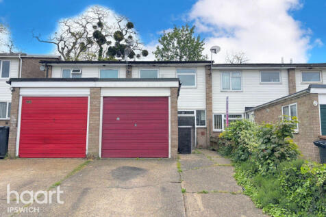 North Hill Gardens, Ipswich 3 bed semi