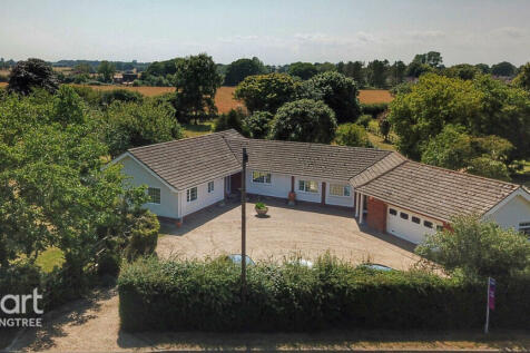 5 bedroom detached bungalow for sale