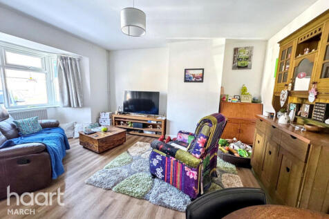 Grounds Avenue, March 3 bed end of terrace house for sale