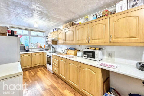 Hundred Road, March 2 bed detached bungalow for sale