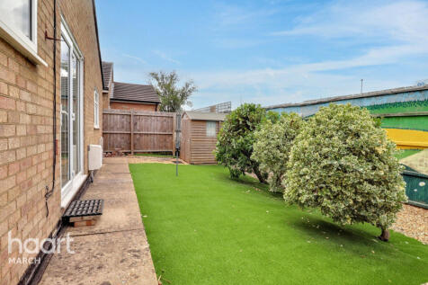 Meadowlands, March 2 bed bungalow for sale