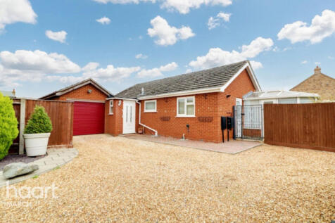 Angoods Lane, Chatteris 2 bed bungalow for sale