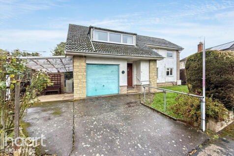 St Peters Road, Braintree 3 bed detached house for sale