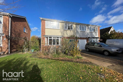 4 bedroom semi-detached house for sale