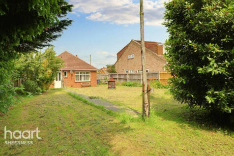Darlington Drive, Sheerness 2 bed bungalow for sale