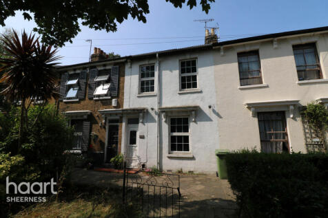 Beach Street, SHEERNESS 4 bed terraced house for sale