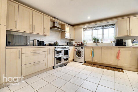 Charlock Drive, Minster 5 bed detached house for sale