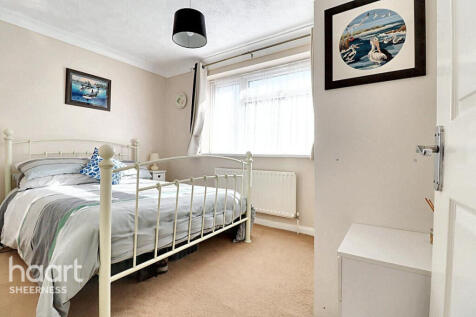 Cliff View Gardens, Warden 2 bed bungalow for sale