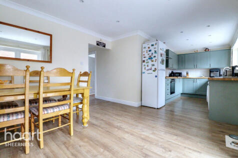Minster Road, Minster 2 bed detached bungalow for sale