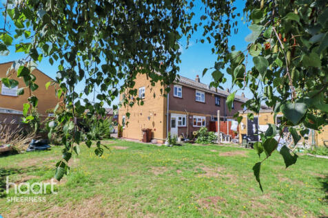 Nelson Close, Sheerness 2 bed end of terrace house for sale