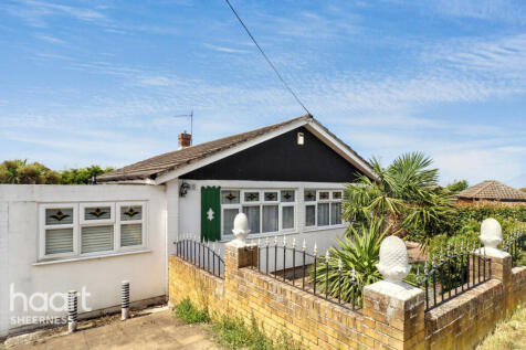Cliff Gardens, Minster on sea 3 bed detached bungalow for sale
