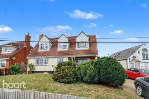 Sea Approach, Warden 3 bed detached house for sale
