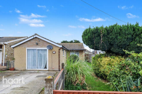 Warden View Gardens, Bayview 2 bed bungalow for sale