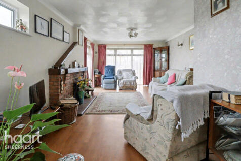 3 bedroom bungalow for sale