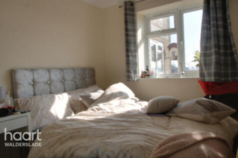 Longhill Avenue, Chatham 1 bed flat for sale