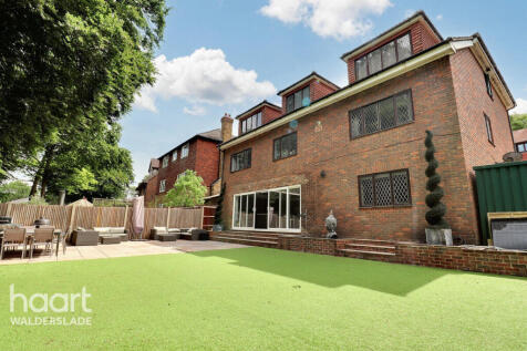 Podkin Wood, Chatham 6 bed detached house for sale
