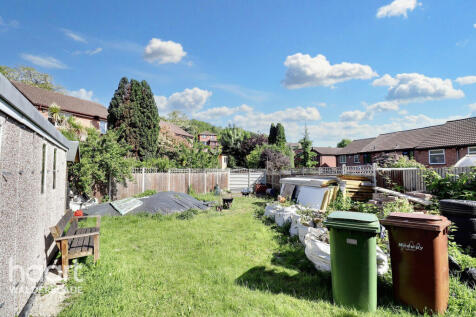 Highgrove Road, Chatham 5 bed detached house for sale