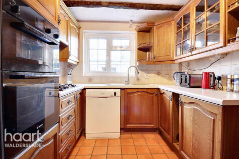 Highgrove Road, Chatham 5 bed detached house for sale