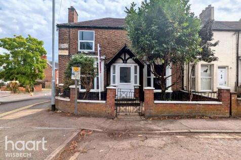 Norwich Road, Wisbech 3 bed end of terrace house for sale