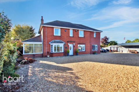 Walton Road, Wisbech 4 bed detached house for sale