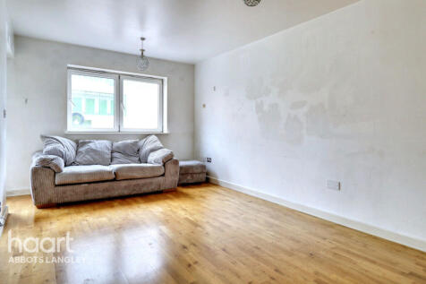Selden Hill, HEMEL HEMPSTEAD 2 bed flat for sale