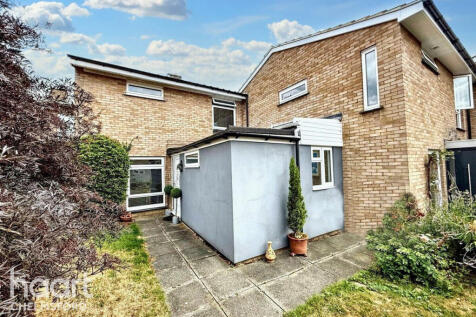 Beaumont Walk, Chelmsford 3 bed terraced house for sale