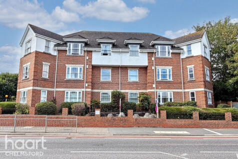 Winchester Court, Broomfield Road... 2 bed apartment for sale