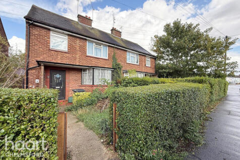 Langton Avenue, Chelmsford 1 bed maisonette for sale